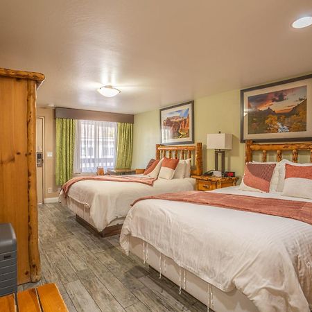 Pioneer Lodge Zion National Park-Спрингдейл Екстериор снимка