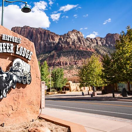 Pioneer Lodge Zion National Park-Спрингдейл Екстериор снимка