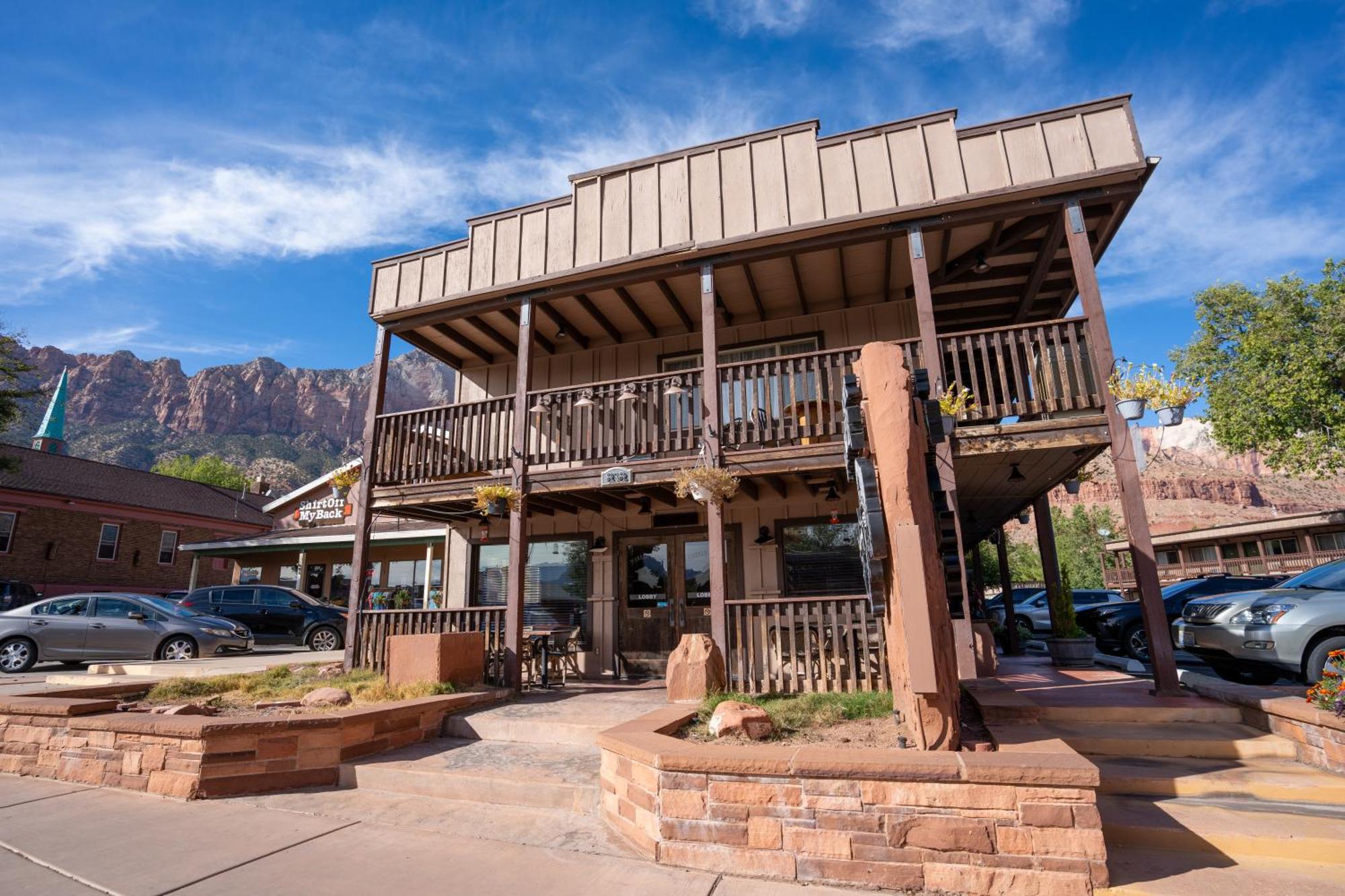 Pioneer Lodge Zion National Park-Спрингдейл Екстериор снимка