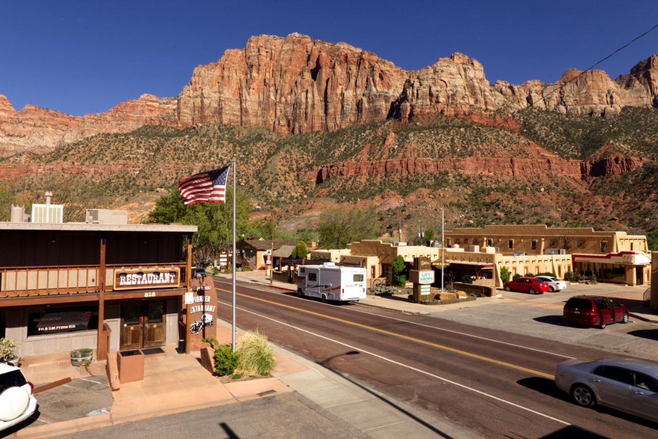 Pioneer Lodge Zion National Park-Спрингдейл Екстериор снимка